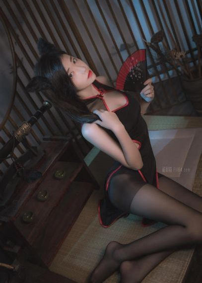 洗手间截了一段小视频食物链