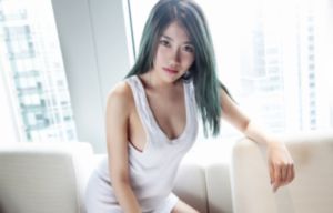 《尸语者》免费观看